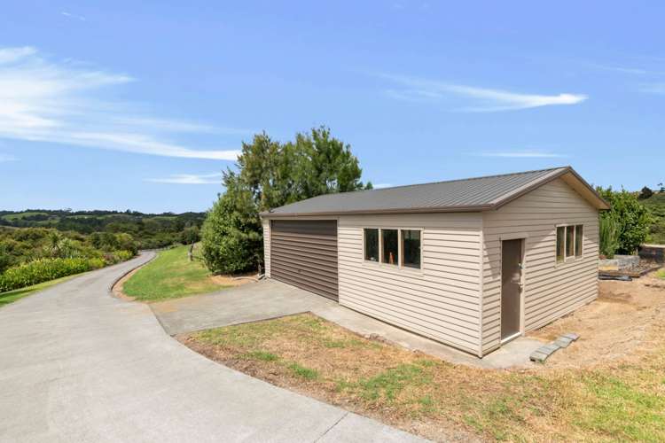 37 Ngaire Close Wainui_24