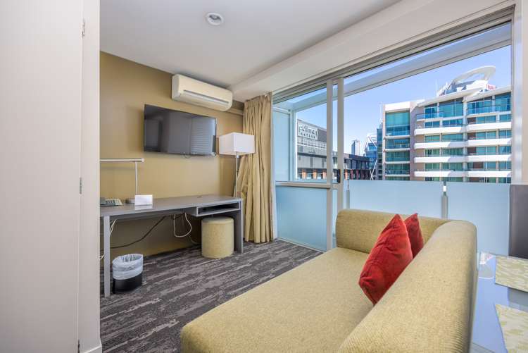 1909/10 Waterloo Quadrant Auckland Central_1