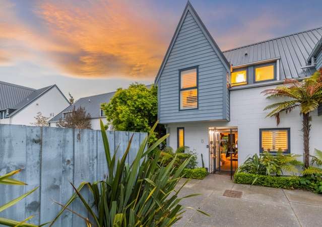 Funky Townhouse 'in the Zone'