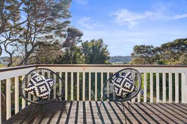 2/159A Manuka Road_3