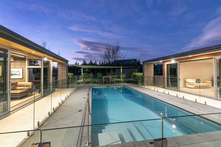 23 Mountain View Drive Wanaka_38