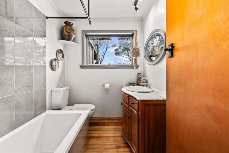 87 Kiwi Road Raumati Beach_16