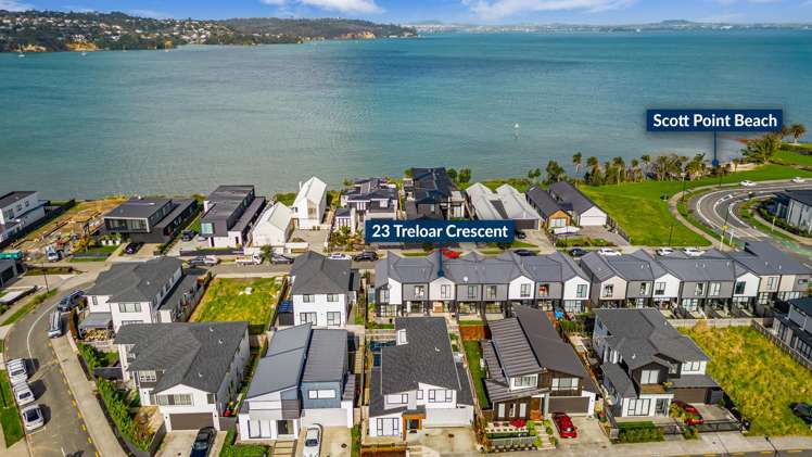 23 Treloar Crescent Hobsonville_18