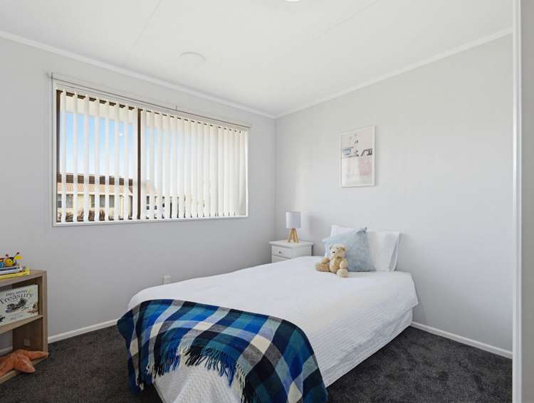 2 Hampton Place Springvale_16