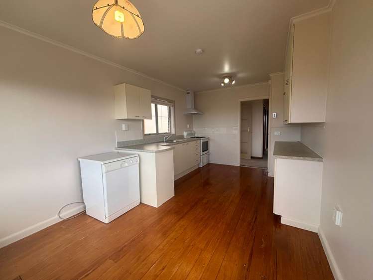 Rushden Terrace Red Beach_2