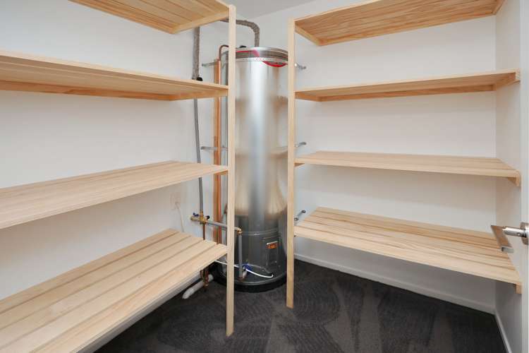 33 Monte Crescent Lincoln_18