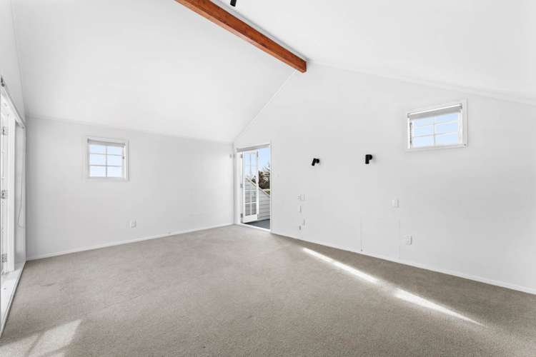 107 & 107B Te Atatu Road Te Atatu South_26