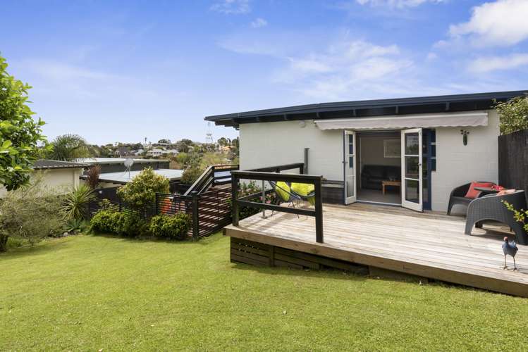 16 Waiau Street Torbay_25