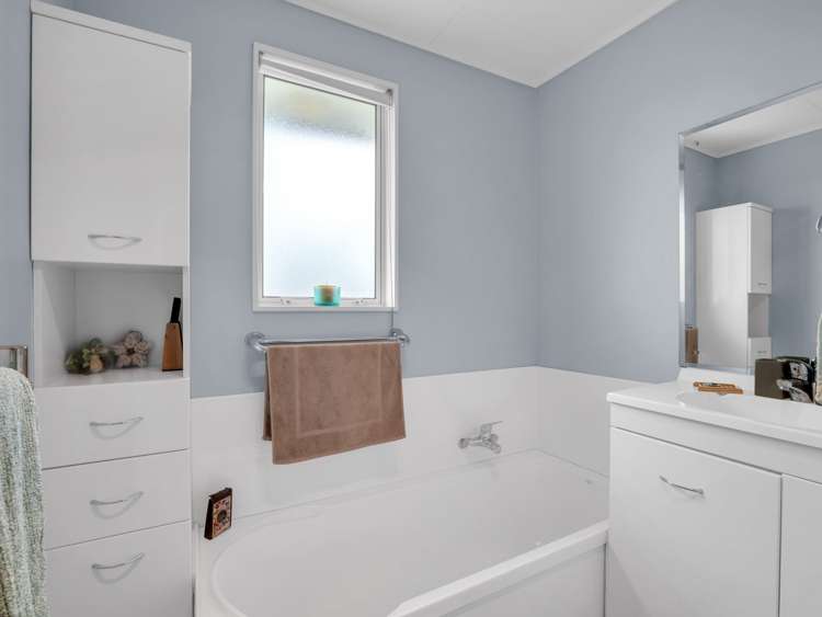 23 Matakane Street Waitarere Beach_27