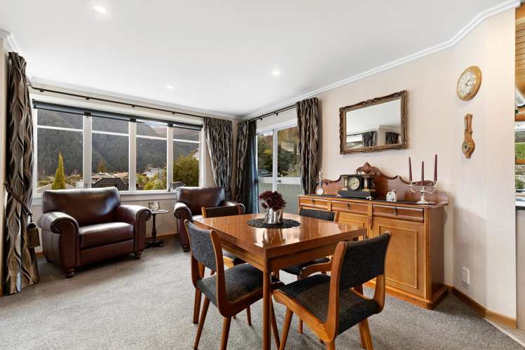 41 Suburb Street Queenstown_10