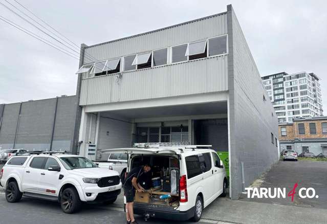 Standalone Warehouse + Office Combo