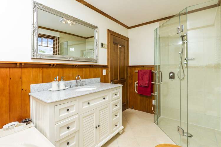 51 Neale Avenue Stoke_14