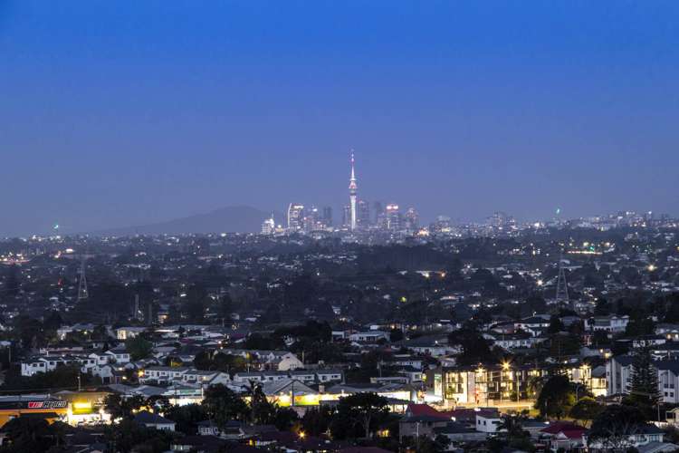 901/8 Waikumete Road Glen Eden_17