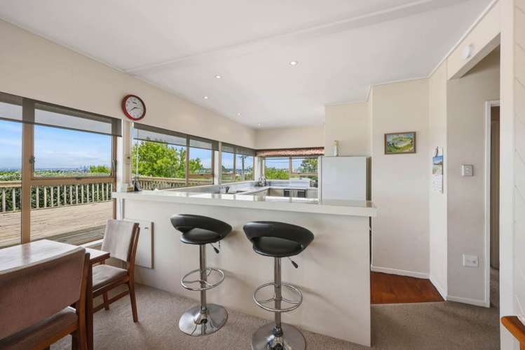 21 Sunset Road Totara Vale_15