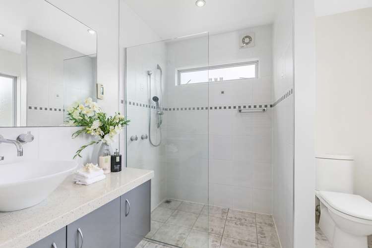 19a Scarboro Terrace Murrays Bay_13