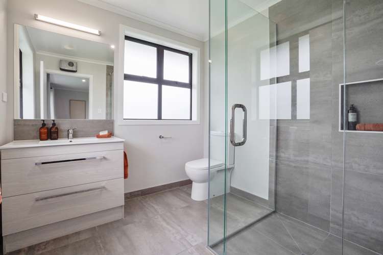 15 Chatham Rise Seaward Bush_10