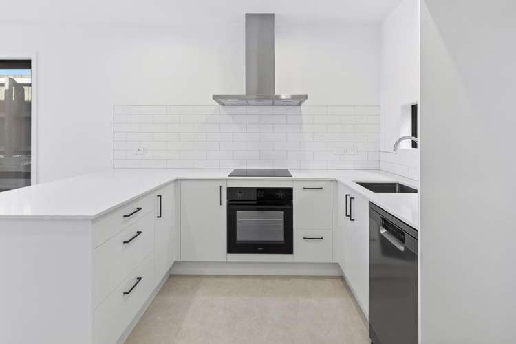 38 Wakaturia Way Glenfield_3