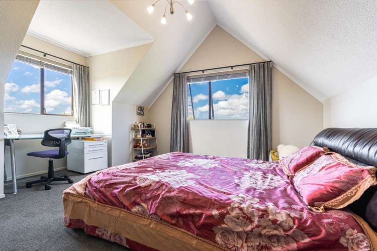 92 Alton Avenue Hillcrest_11