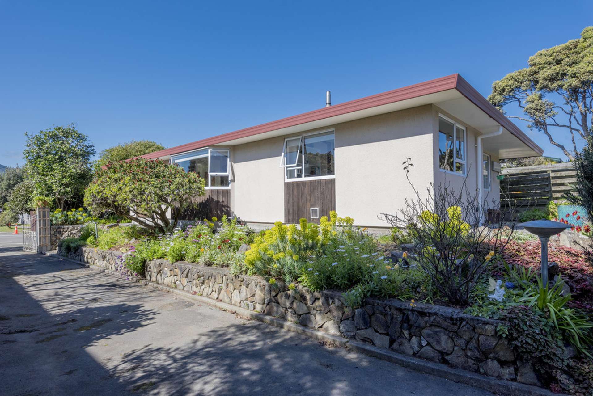 39 William Street Waikanae Beach_0