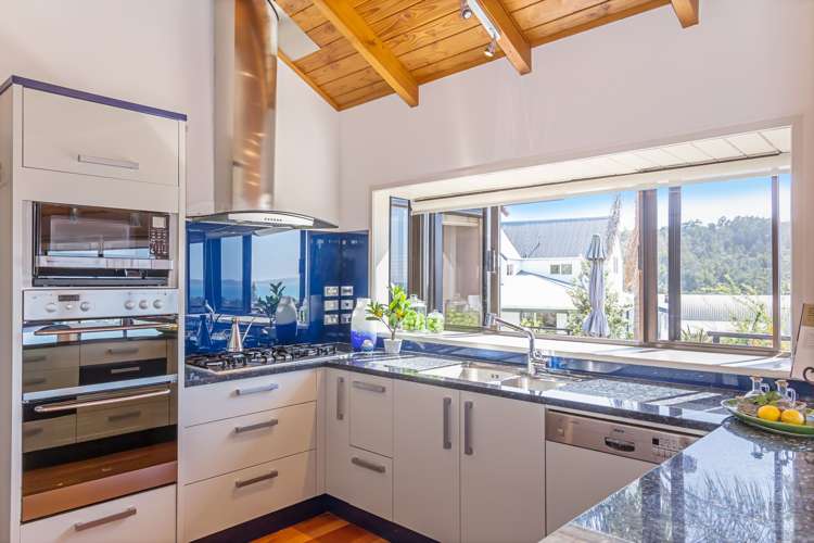 30 Ngahere Views Orewa_12