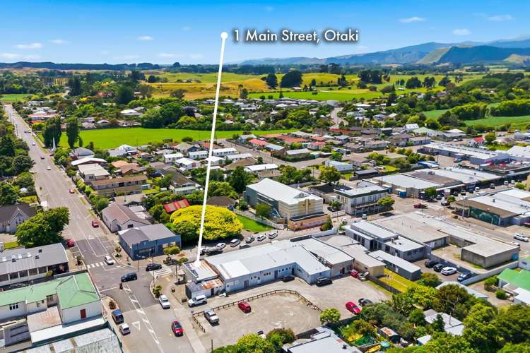 1 Main Street Otaki_13