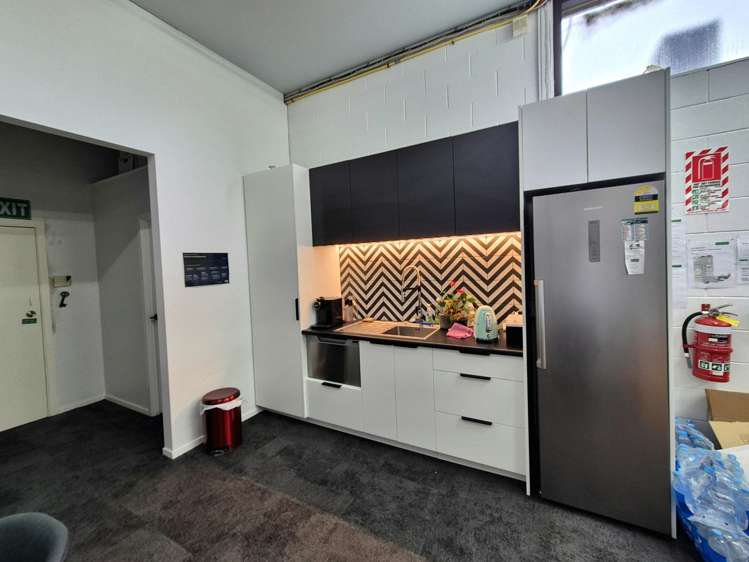 80 Main Road Kumeu_8