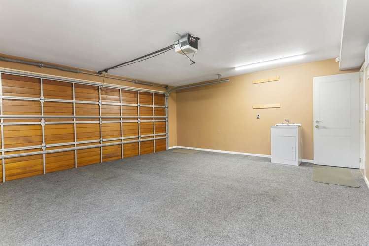 15c Burch Street Mount Albert_16