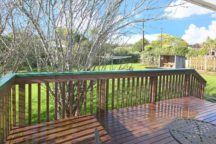 57 Mcleod Road Te Atatu South_12