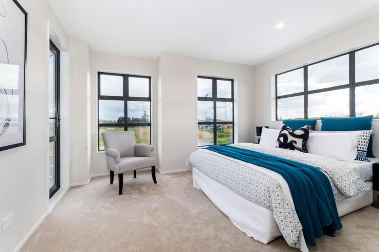 15 Irving Place Hobsonville_9