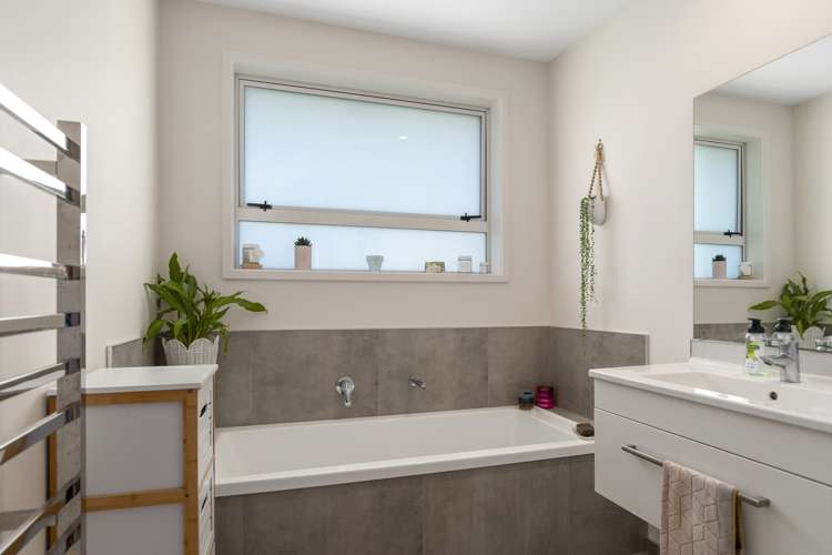 9 Westhill Lane Papamoa_11