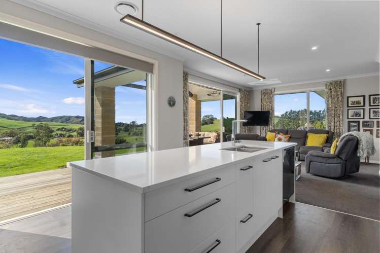 998 Limeworks Loop Road Te Pahu_7