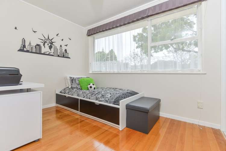2 Pennycook Place Sunnyhills_18