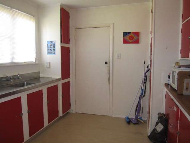 196 Mill Road Otaki_2