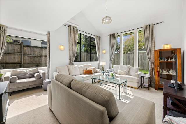 91 Meadway Sunnyhills_4