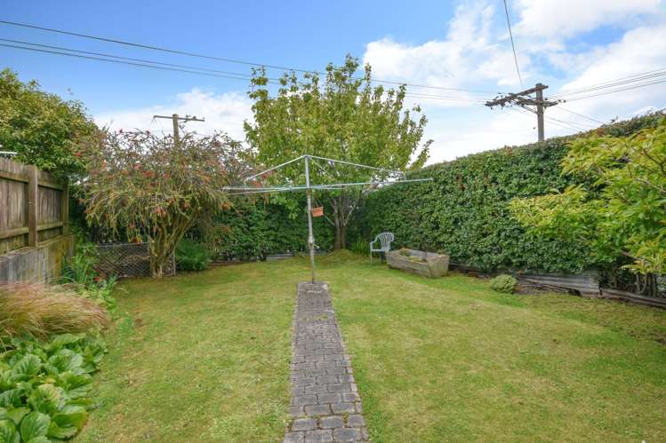 18 Edwin Street Caversham_11