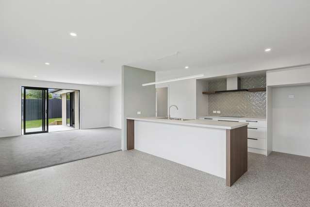 10 Magnolia Lane Mosgiel_4