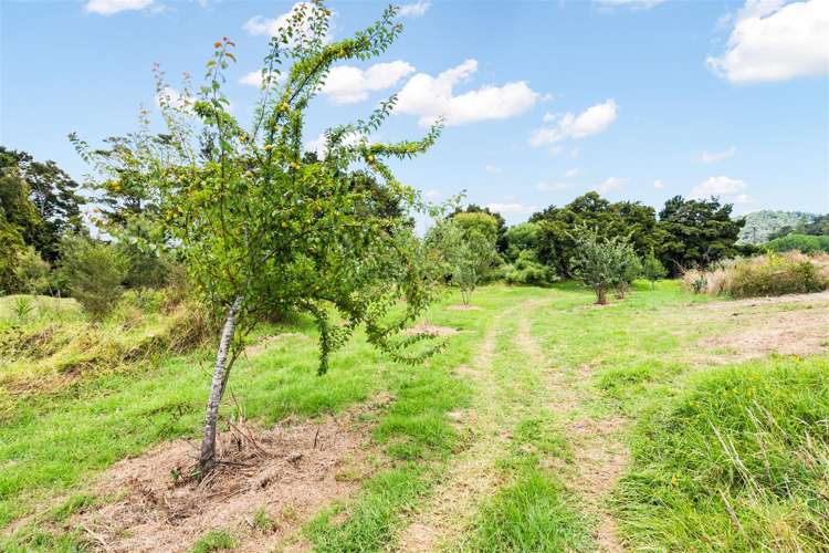 6 Tavinor Road Otaika_15