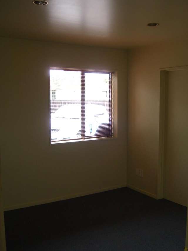 2/8 Angela Street Upper Riccarton_3