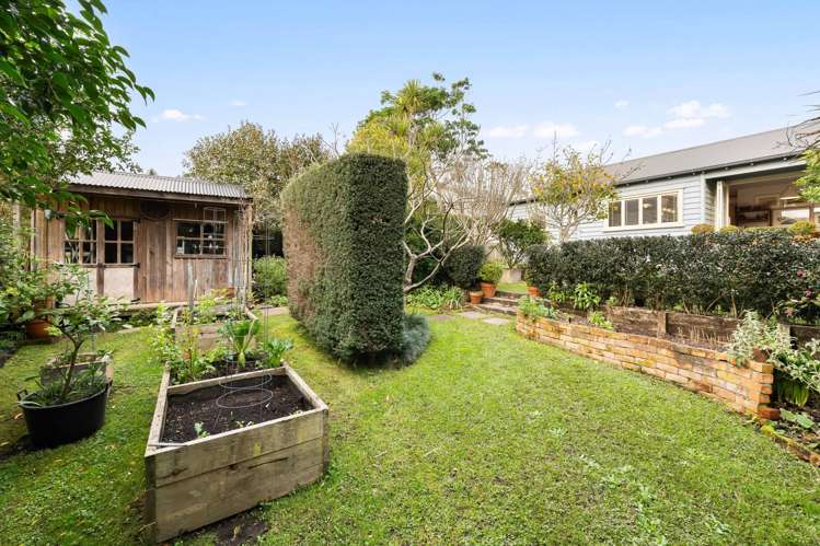 26 Egremont Street Belmont_7