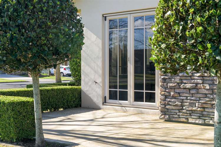 69 Wiltshire Drive Huntington_13