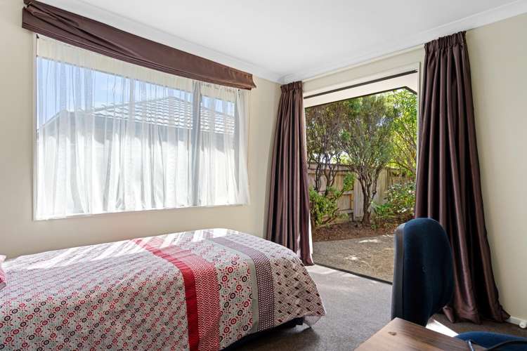 15 Kingsford Drive Stoke_17