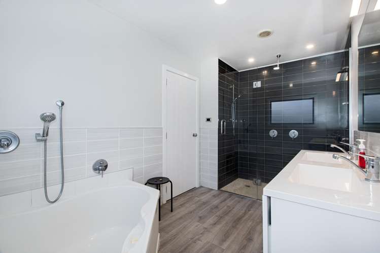 17 Daviot Place Te Kamo_14