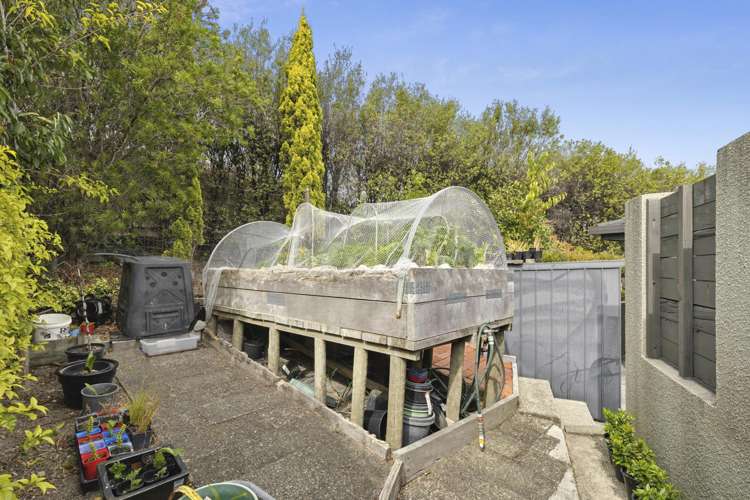 6 Commodore Place Britannia Heights_24