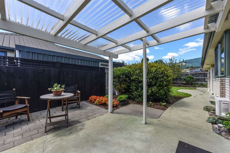 27 Kingsford Drive Stoke_23