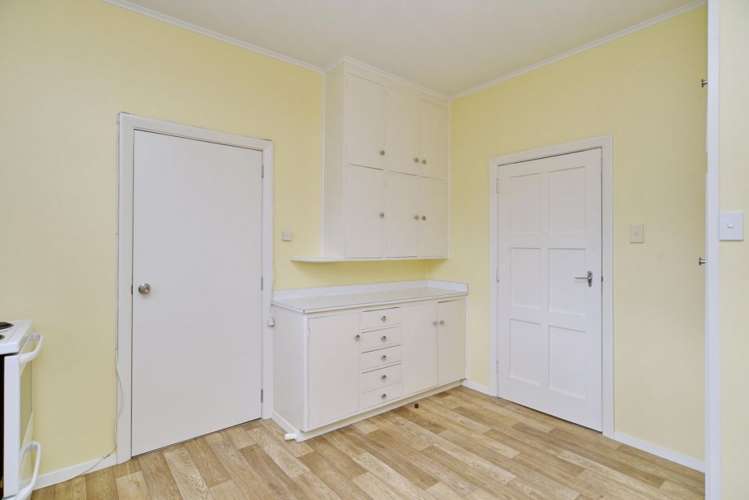 2/50 Radley Street Woolston_10