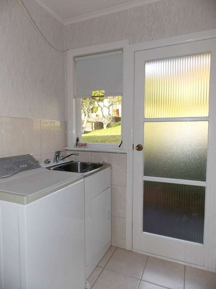 21 Wayne Place Mount Roskill_13