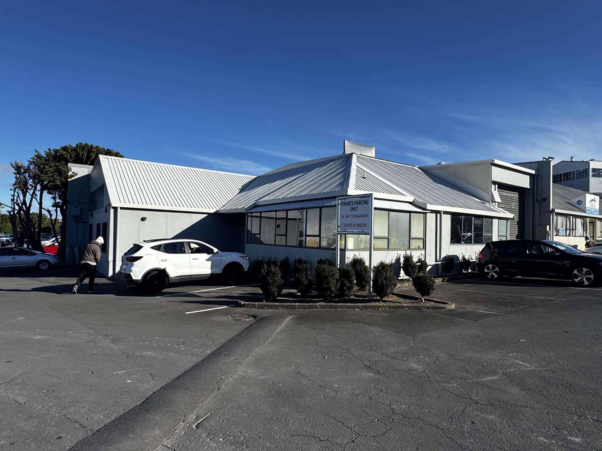 1/41-53 View Road Wairau Valley_0