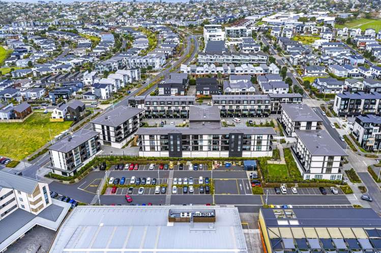 Pennant Street and Te Oneroa Way Long Bay_7