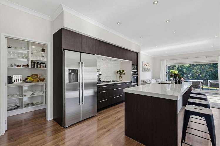 37 Searle Drive_3