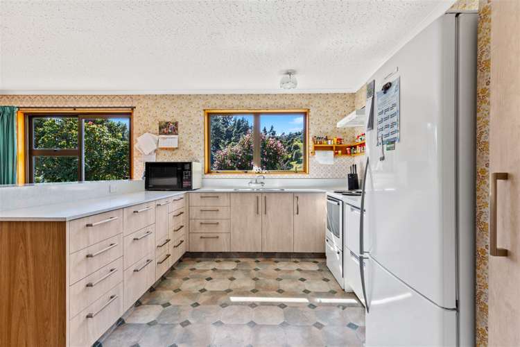 312 Lud Valley Road Hira_8